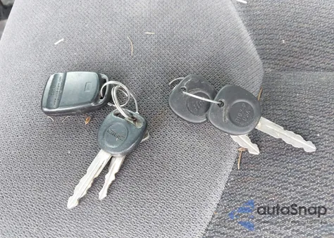 2007 GMC Sierra 1500 Classic Work Truck z USA, uszkodzony, nr VIN 1GTEK14VX7E185392